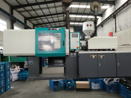 100-1000mm Stroke Clamping Plastic Injection Molding Machine 15-250mm Śruby średnica 50-300mm Stroke Ejector