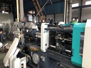 Jednokolorowa maszyna do produkcji tworzyw sztucznych 780 Ton Do plastiku