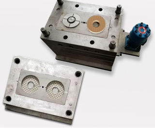 HJF360 Automatyczna maszyna do formowania wtryskowego Elektryczny uchwyt żarówki / Maszyna do produkcji pokrywy żarówki Led