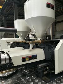 Wyczyść dwukolorowa automatyczna maszyna do formowania wtryskowego 180 ton z certyfikatem ISO9001